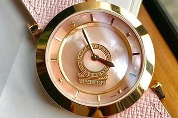 贵阳百达翡丽手表有水珠维修