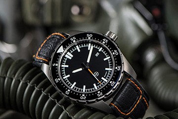 为什么贵阳百达翡丽越走越快