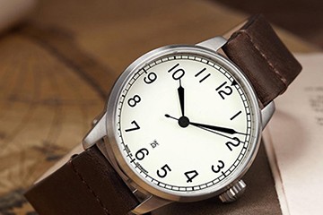 贵阳百达翡丽表有水气维修